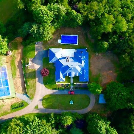 Gated Mansion - Basketball Court Movie Theater Views Big Stone Gap Exterior foto