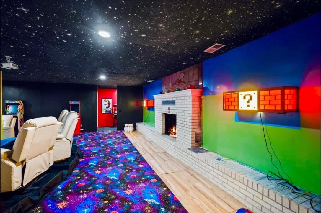 Gated Mansion - Basketball Court Movie Theater Views Big Stone Gap Exterior foto