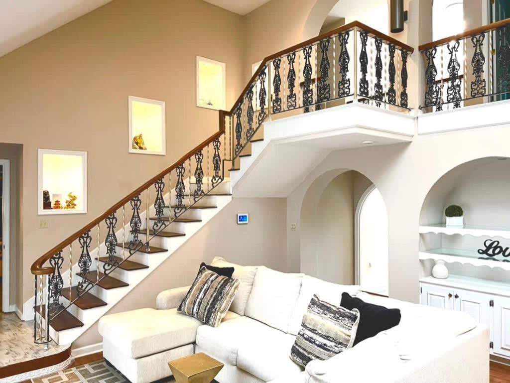 Gated Mansion - Basketball Court Movie Theater Views Big Stone Gap Exterior foto