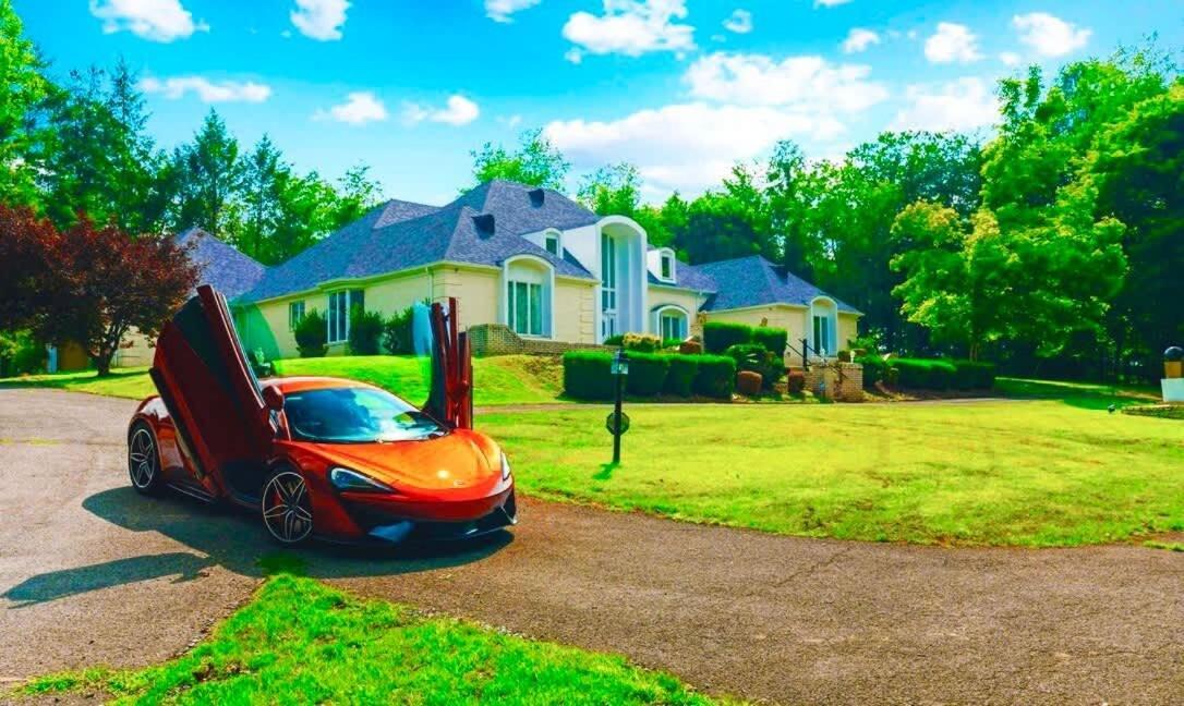 Gated Mansion - Basketball Court Movie Theater Views Big Stone Gap Exterior foto